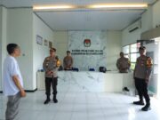 Kapolres Bojonegoro Kunjungi Kantor KPU dan Bawaslu Img 20240218 Wa0004 Copy 720x480