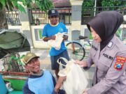 Satresnarkoba Polres Bojonegoro Salurkan Bantuan Sembako Bagi Warga Img 20240322 Wa0044 Copy 931x732