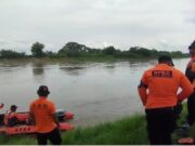 Kronologi Tenggelamnya Penambang Pasir di Bengawan Solo Mediacahayabaru.id Orbitnasional.com 5