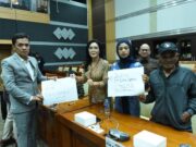 Pembunuh Dini Sera Dibebaskan Majelis Hakim Pengadilan Negeri Surabaya, Komisi III DPR RI Bertindak Mediacahayabaru.id Orbitnasional.com Bojonegorotimes.id 7