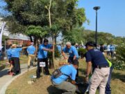 Hari Kedua B-TIFF, Para Delegasi 8 Negara Diajak Tanam Pohon di Taman Bengawan Solo Mediacahayabaru.id Orbitnasional.com 40
