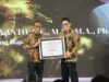Pj Bupati Adriyanto Raih Penghargaan Radar Bojonegoro Award 2024, Dinobatkan Sebagai Pemimpin Inspiratif Fb Img 1722670276868