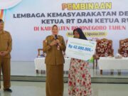 Pemkab Bojonegoro Daftarkan Ketua RT dan RW Jadi Peserta BPJS Ketenagakerjaan, Berikut Penjelasan Sekda Nurul Fb Img 1722870688224