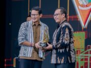 Sukses Kembangkan Inovasi Ekraf dan Pariwisata, Kabupaten Gresik Dapat Penghargaan Ycbf2g3fwnw3l32a1tmid5dx74r4av9u25hurf0wp10ghlg5bqs5agopj Copy 663x441