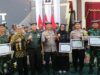 Bhabinkamtibmas Polres Bojonegoro dan Tiga Pilar Kelurahan Karangpacar Terima Anugerah Patriot Jawi Wetan II Mediacahayabaru.id Orbitnasional.com Bojonegorotimes.id 27