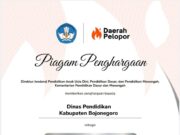 Dinas Pendidikan Bojonegoro Raih Penghargaan Kategori Daerah Pelopor Predikat Daerah Maju Fb Img 1734311998882