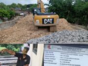 Dikeroyok Kontraktor dan Anak Buahnya, Seorang Aktivis Buat Laporan ke Polsek Sukosewu Img 20250112 Wa0023