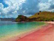 Pantai Tiga Warna: Surga Tersembunyi di Malang Img 20250125 Wa0003