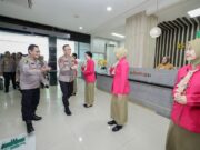 Usai Resmikan GOR Bulutangkis Polres Kediri Kapolda Jatim ke RS Bhayangkara Img 20250205 Wa0070