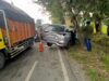Kecelakaan di Depan Mapolsek Balen: Truk Buah vs Minibus Lalu Lintas Macet Img 20250312 wa0087