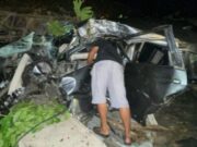 Nyaris Maut, Minibus Terseret Kereta Api Kertajaya di Lamongan Img 20250324 wa0041