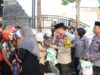 Polwan Polres Bojonegoro Bagikan Takjil Img 20250326 wa0016