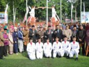 Kapolres Nganjuk Hadiri Upacara Hardiknas 2025, Tegaskan Komitmen Polri Dukung Dunia Pendidikan Img 20250502 wa0038