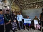 9.400 Keluarga Miskin Bojonegoro Dapat Bantuan Tunai Rp900 Ribu Img 20250518 wa0002