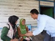Pemkab Bojonegoro Salurkan Bansos Rp450 Ribu per Orang, Ini Sasarannya Img 20250518 wa0003