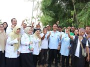 Bupati Bojonegoro Tanam Hutan Kota, Ini Tujuannya Bikin Masyarakat Penasaran Img 20250620 wa0002