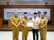 Bupati Gresik: ASN Tak Siap Kompeten Siap Tersingkir Img 20250729 wa0001