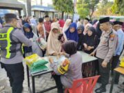Gerakan Pangan Murah Bojonegoro, 1 Ton Beras Habis Sekejap 6439251b 3874 4124 97f2 27a154b20673