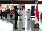 Merah Putih Siap Berkibar, 72 Paskibraka Bojonegoro Resmi Dikukuhkan 746b2539 9244 42b1 ba0b 5c3a44e40709