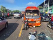 Pelajar Asal Sumberrejo Tewas di TKP Usai Motor Adu Banteng dengan Elf 41d2bc61 6339 406c a8b4 8ff695717990
