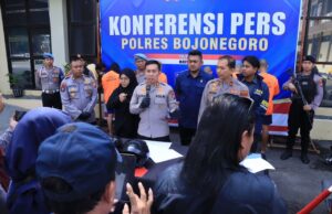 Lagi Sholat Motor Raib! Sindikat Curanmor Bojonegoro Terkuak, Ini Modusnya E3ff6cb7 9f09 4bd0 8972 048511249dc7