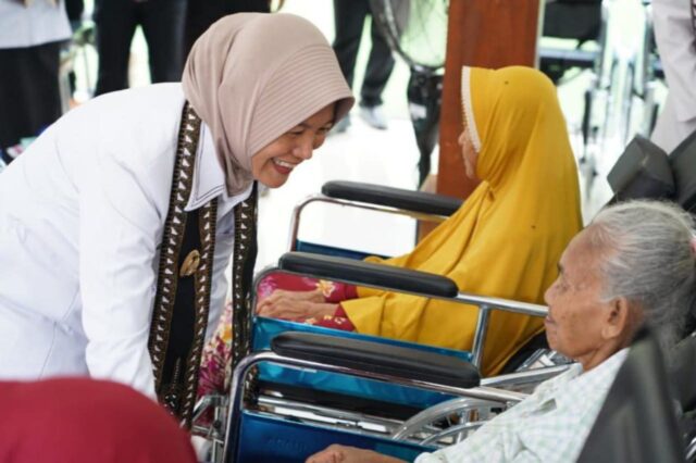 2de0e715 8fee 4a44 bd9a fb72c5612c8d