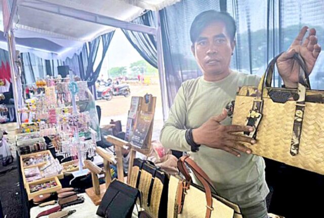 594ad395 8133 4f86 9392 e28213b06eac