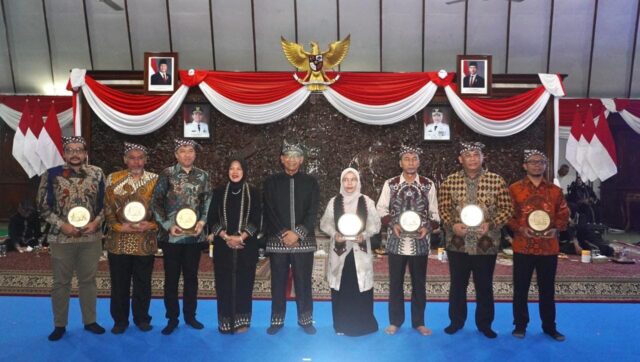 623678aa 96e8 4a4b 91ff f2624bc7a028