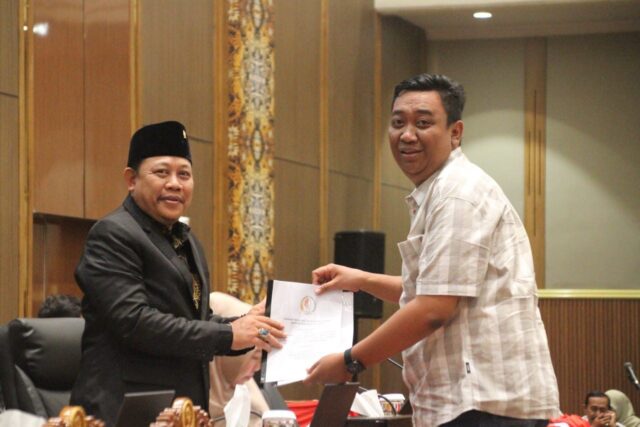 a948ff06-a757-497b-9c5c-d7c2b5001895 A948ff06 a757 497b 9c5c d7c2b5001895