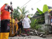 Desa Dapat Dana BKKD, Wabup Nurul Azizah: Jangan Tunda Selesaikan Tepat Sasaran B00213c7 4f05 4e58 9b5b ec115af09c45