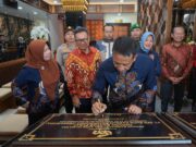 Bangunan Megah, Bupati Bojonegoro Ingatkan BPR Harus Buktikan Kinerja Cf2605a7 b041 49b2 bcdc 47421110e39a