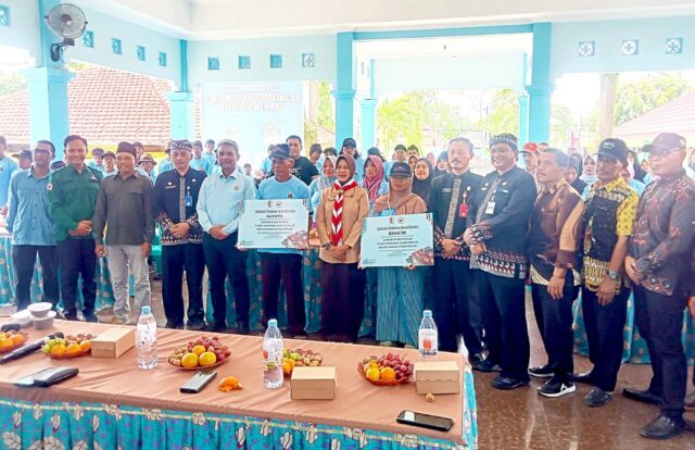 1763638058776 copy 1280x828