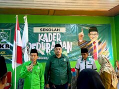 Anggota DPRD Bojonegoro Sutikno Latih Kader Loyalis PKB 1763799993174 copy 1280x761