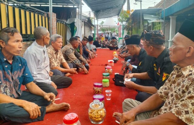 1763854378373 copy 1280x825