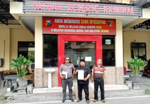 1764250400102 copy 1280x887