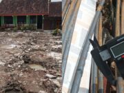 Bangunan SD Sumuragung Bojonegoro Diduga Gunakan Material Murahan InCollage 20251110 193154167 copy 1280x719