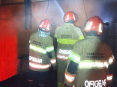 Rumah Terbakar di Kepohbaru, Petugas Pemadam Bojonegoro Evakuasi 5 Jiwa Tanpa Luka IMG 20251206 WA0009