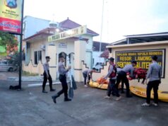 Luapan Bengawan Jero Rendam 9 Desa, Polres Lamongan Fokus Evakuasi Warga IMG 20260113 WA0026