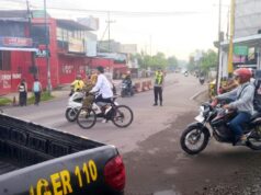 Senyum dan Salam Polisi Warnai Sapa Pagi di Desa Kapas Bojonegoro IMG 20260118 WA0029