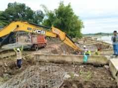 PU SDA Bojonegoro Pastikan Perbaikan Tebing Bengawan Solo Lebaksari Tetap Berjalan IMG 20260124 WA0029