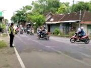 Polisi Sugihwaras Bojonegoro Rutin Atur Lalu Lintas Pagi, Demi Keselamatan Bersama IMG 20260204 WA0009