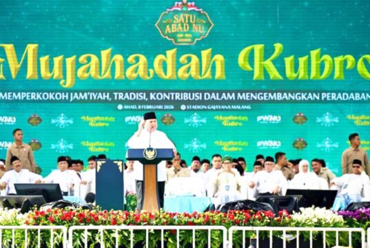 Ratusan Ribu Jamaah Sambut Presiden Prabowo di Mujahadah Kubro NU Malang IMG 20260209 WA0018