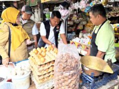 Jelang Puasa, Satgas Saber Polres Bojonegoro Intensif Awasi Pasar IMG 20260209 WA0025