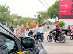 Polsek Sugihwaras Bojonegoro Turun Langsung ke Lapangan, Warga Diminta Waspada Kejahatan IMG 20260210 WA0041