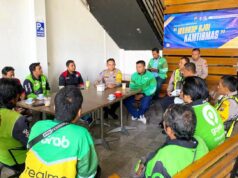 Ngopi Bareng Polisi, Driver Ojol Lamongan Diajak Jadi Pelopor Keselamatan IMG 20260212 WA0015