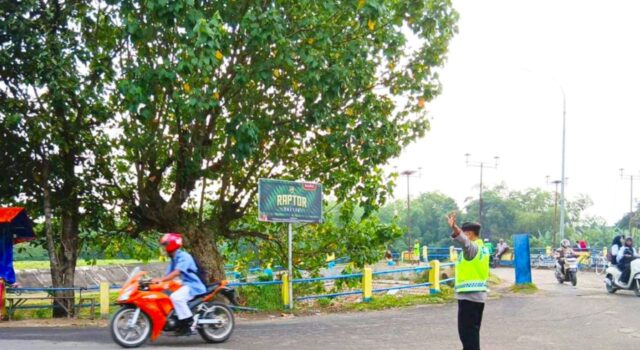 Aksi Humanis Polisi Sukosewu Bojonegoro, Pengguna Jalan Merasa Aman IMG 20260214 WA0036