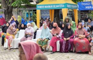 Sejak Habis Subuh, Warga Manyar Gresik Padati Pasar Murah IMG 20260216 WA0016