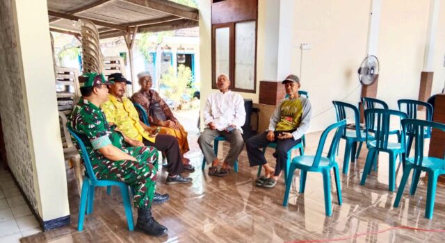 TNI dan Warga Brondong Lamongan Solid di Bulan Suci, Ini Momen Harunya IMG 20260225 WA0017