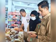 Produk Label Tak Lengkap dan Kemasan Rusak Ditemukan Saat Sidak di Kediri IMG 20260304 WA0035