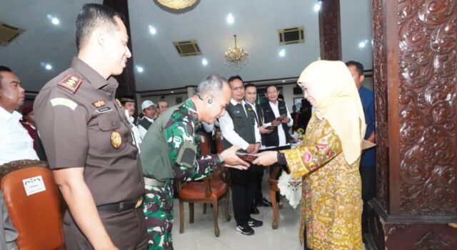 Bukan Cuma Gedung Baru, Gubernur Jatim Bawa Angin Segar Bagi Siswa SLB di Lamongan IMG 20260305 WA0035